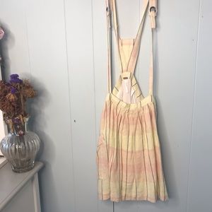 Free people. Suspended skirt.